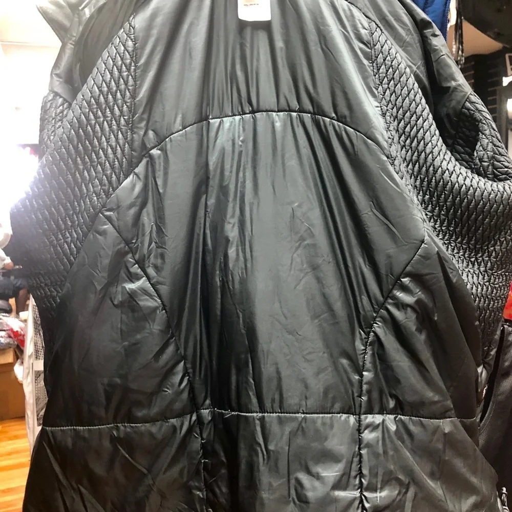 🍁🍄🎉The north face summit series primaloft coat